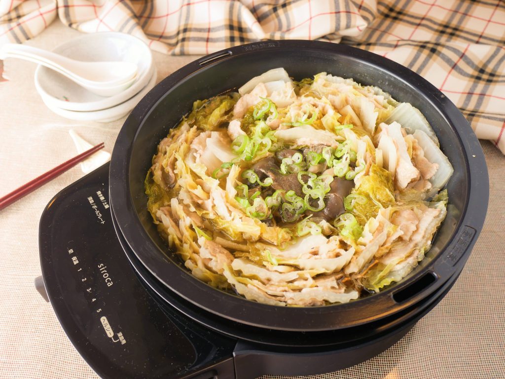 おうちいろりにはいったミルフィーユ鍋