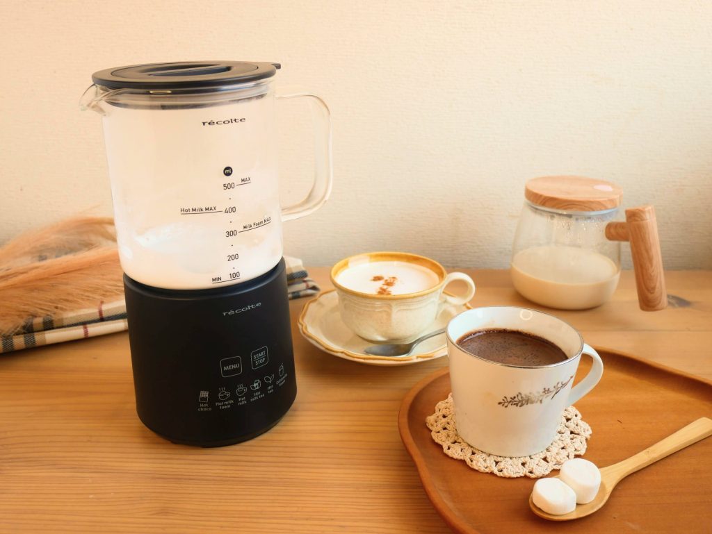 レコルトのホットチョコ＆ミルクフォーマーと、ホットチョコ、チャイラテ