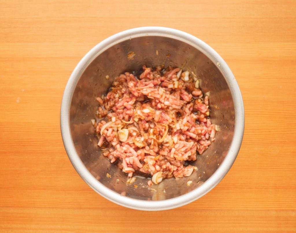 ボウルに入った麻婆だれ