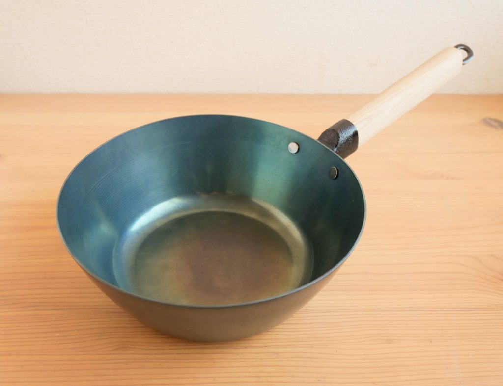 ライクイット「オーブンでも使える鉄フライパン　深型」