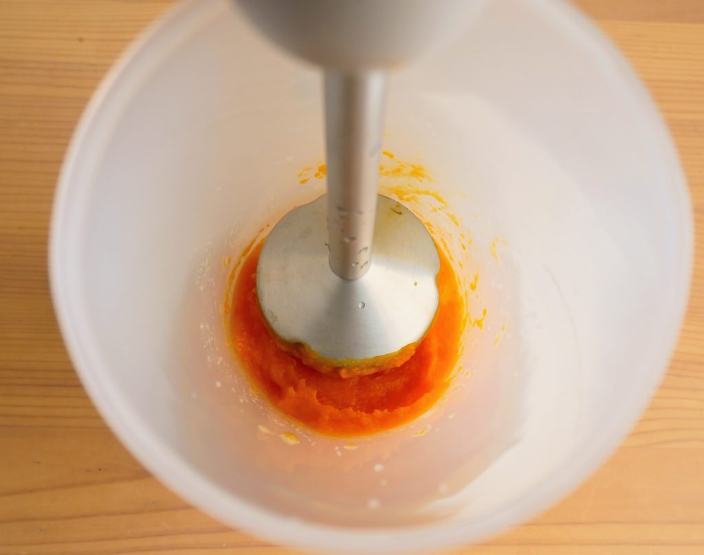 レコルトのハンディブレンダーでペーストにしたかぼちゃ