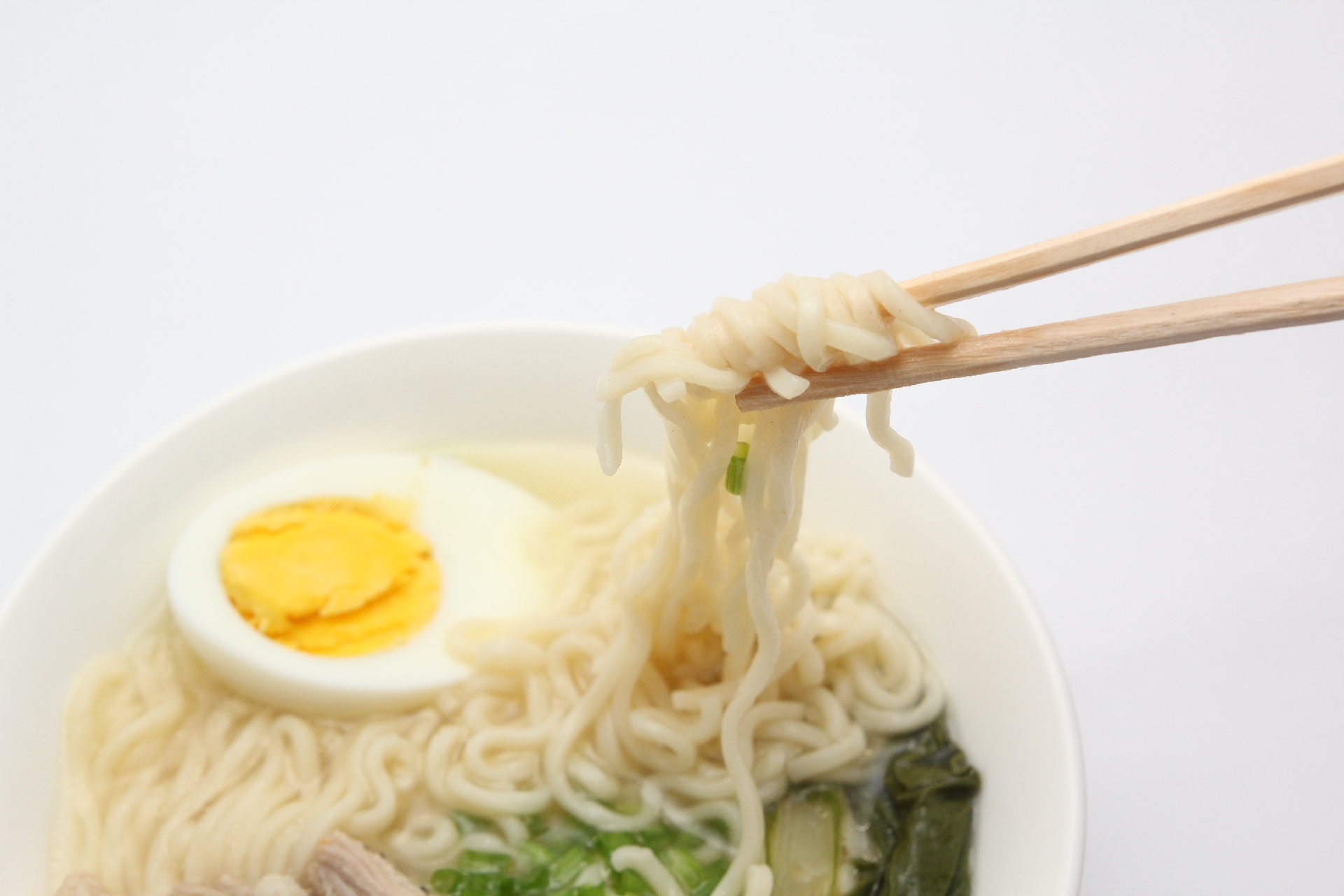 「宅麺」で有名なグルメイノベーションがセレクト型ラーメン店を海外に開設