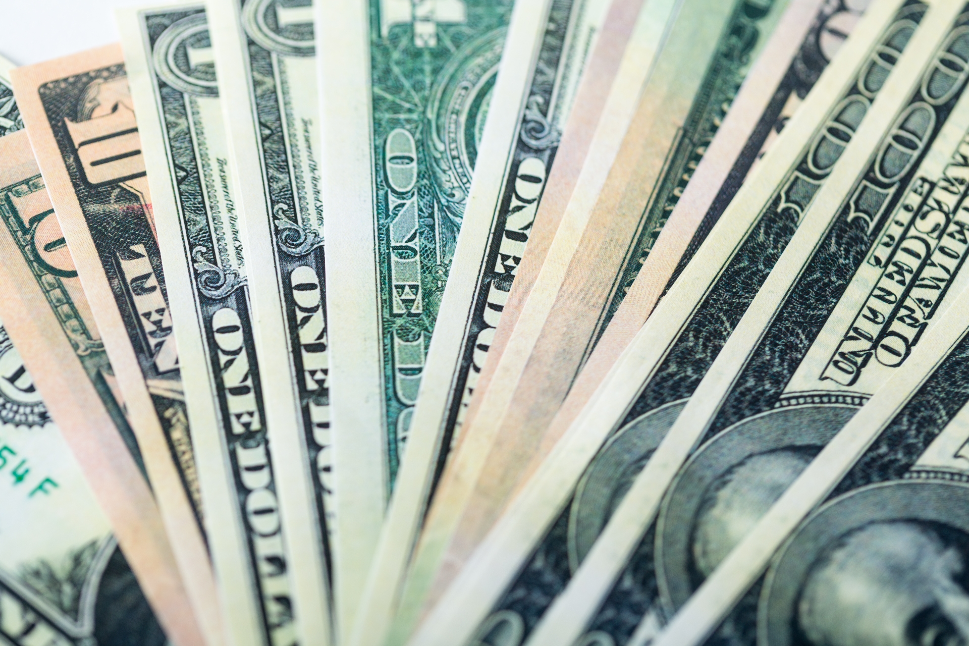 楽天が米イーベイツを10億ドルで買収　米国での事業拡大