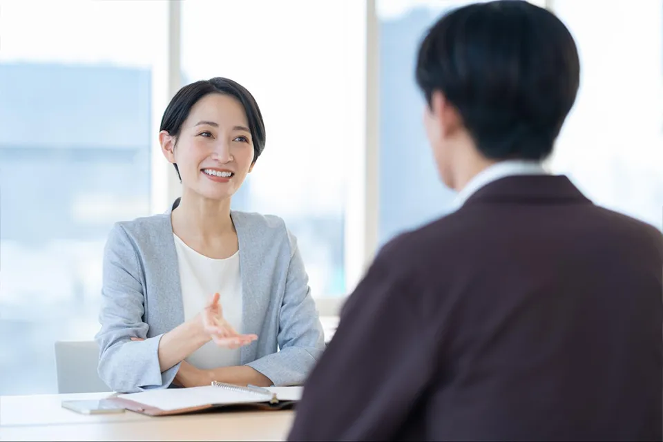 人事評価の半期レビュー、数字にならない貢献をどう評価し、どう伝えるか