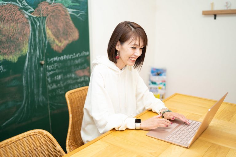 [執筆記事]事業承継して気付いた経営者に大切な3つの仕事。10年以上前からフルリモート・フルフレックスを実装した不動産の2代目社長
