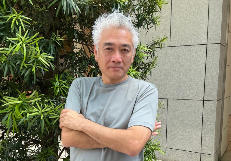 [執筆記事]伝えたい想いを秘め、ずっとずっと自分が何者なのかを探している