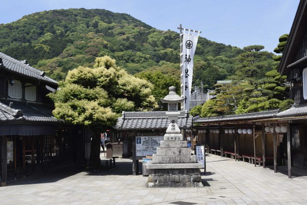 おかげ横丁入り口