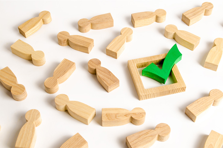 アンケート調査設計のコツ1:意思決定ができる設計にする アンケート調査設計のコツ1:意思決定ができる設計にする