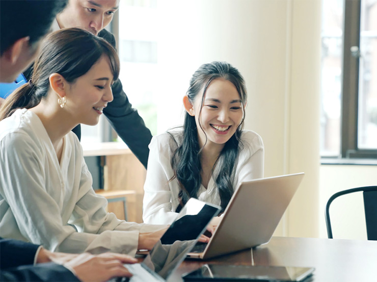 従業員満足度アンケートの作成に役立つ「二要因理論」 従業員満足度アンケートの作成に役立つ「二要因理論」