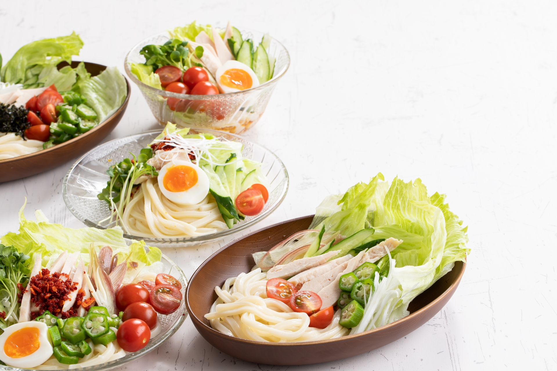 うどん・そば・中華麺など麺類のカロリーを比較!ダイエット中の選び方・食べ方も紹介 | HEALTH MAGAZINE