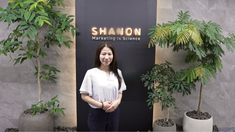 イベント管理システムについて語るシャノン担当者