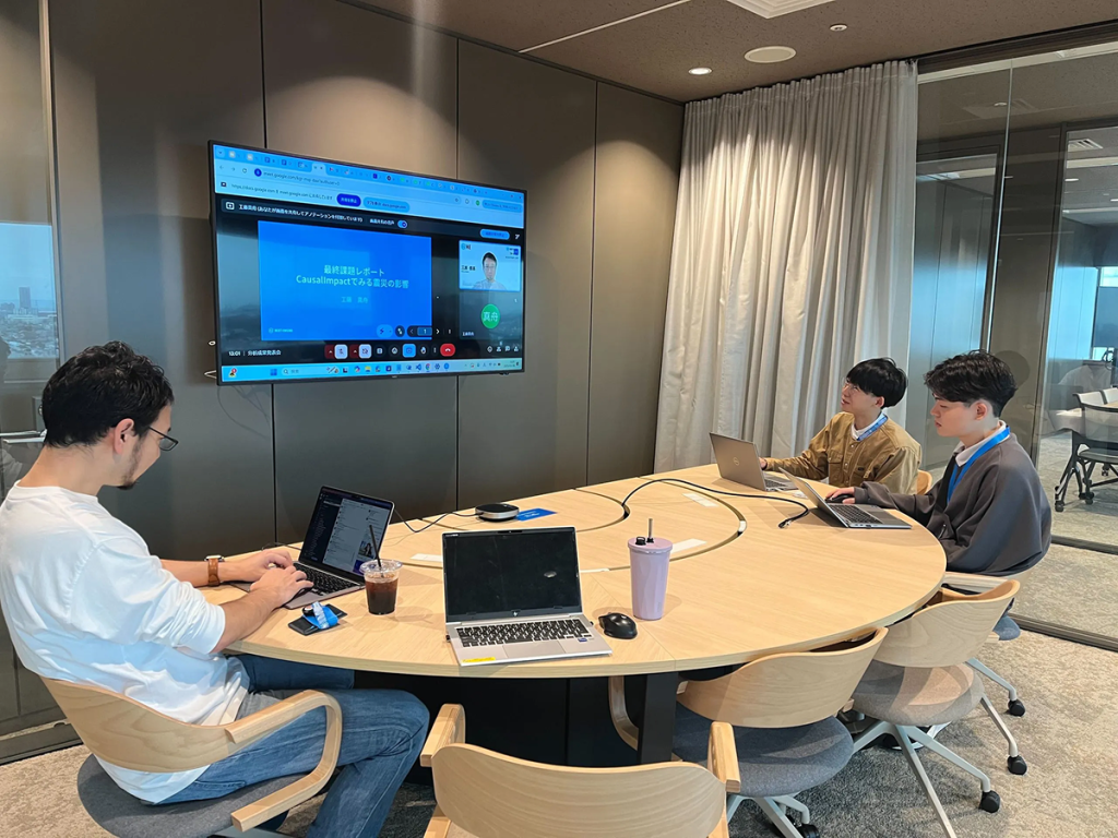 長期インターン体験記Vol.1～実データに触れて実感した「考える力」と「伝える力」～