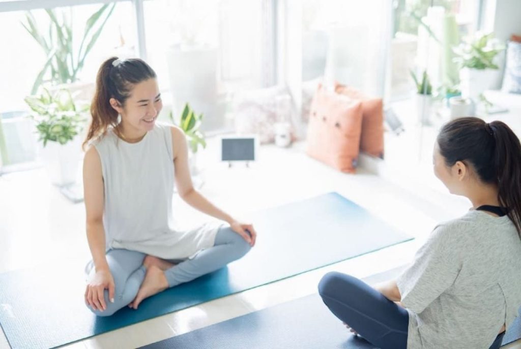 LAUGH YOGA(女性専用)