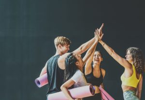 友達や家族、恋人と合同トレーニングするにはGYYMがぴったりな理由