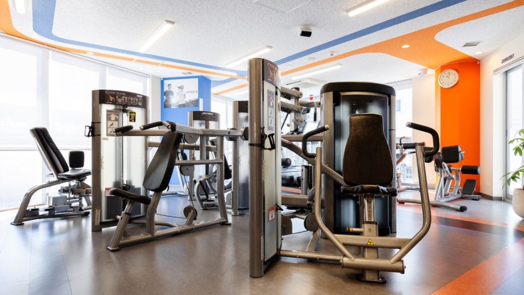 FASTGYM24六角橋店